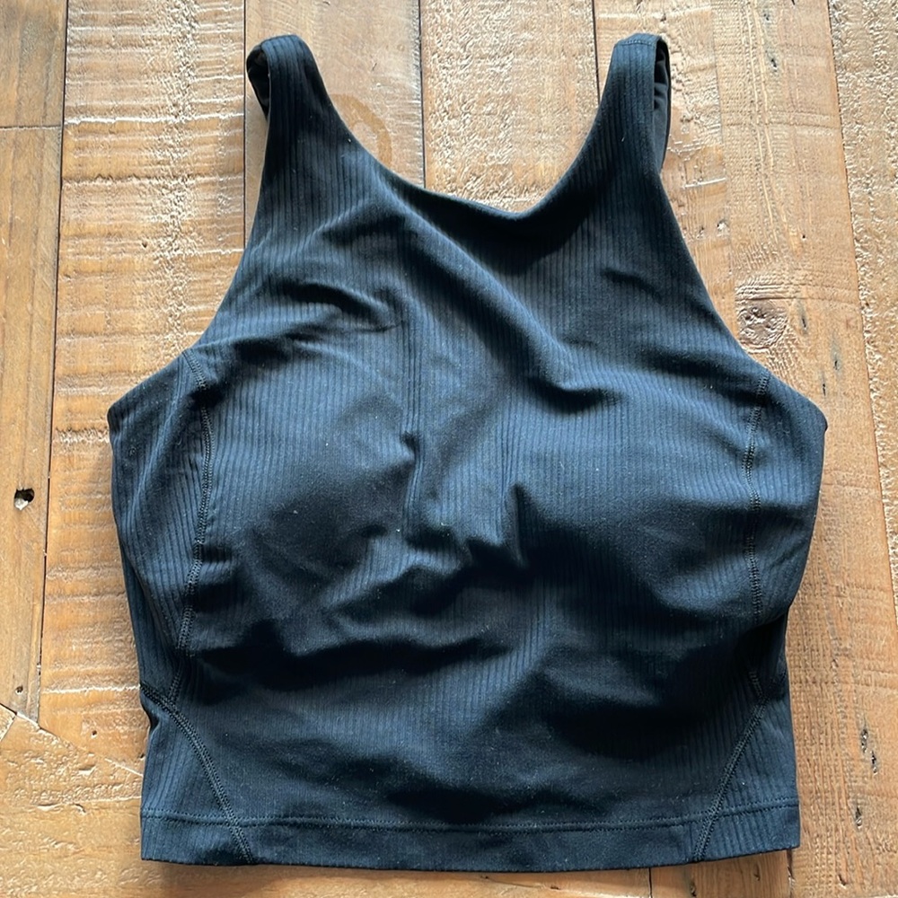 Lulu shelf tank, size 2